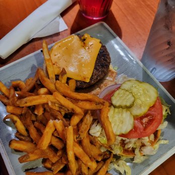 Timberwood Grill - Cheese burger - Burgers Near Me - Pigeon Forge, Tennessee