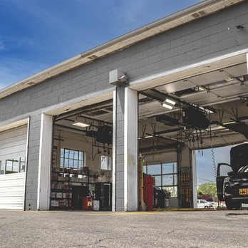 Performance Plus Quick Oil Change - Auto Repair Near Me - Holland, Michigan
