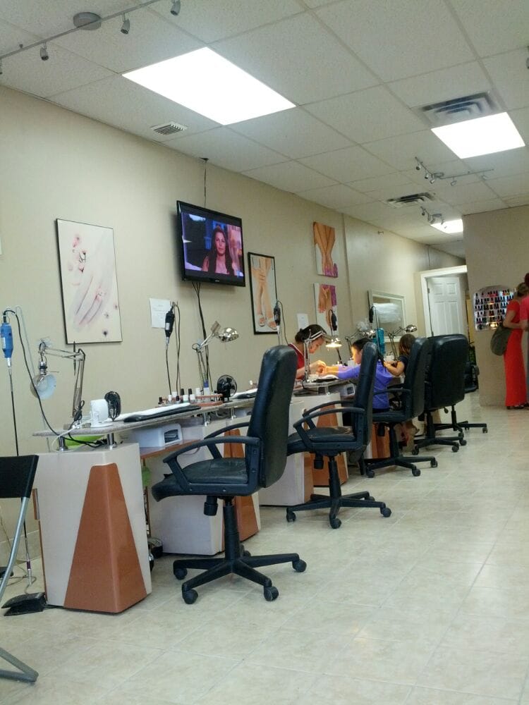 SPA NAILS Updated August 2024 5511 Main St, Ottawa, Ontario Nail