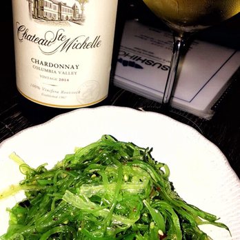 Sushiholic Arcadia - Seaweed salad accommodated with a Chardonnay - Sushi Bars Near Me - Phoenix, Arizona Sushiholic Arcadia - Seaweed salad accommodated with a Chardonnay - Sushi Bars Near Me - Phoenix, Arizona