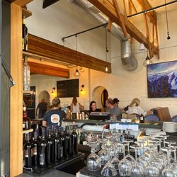 Mountain Burger - Nice recycled space in NWX