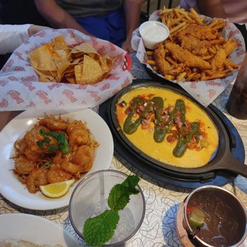 Bubba's 33 - American Near Me - Peoria, Arizona