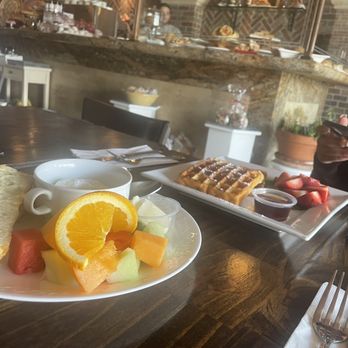 Il Sogno - Wilma's has the best waffles.. worth every dollar. - Breakfast & Brunch Near Me - Palm Desert, California Il Sogno - Wilma's has the best waffles.. worth every dollar. - Breakfast & Brunch Near Me - Palm Desert, California