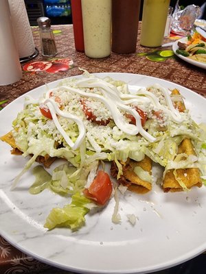 La Reina de los Tacos by null