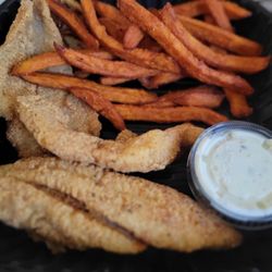 3 catfish fillets, sweet potato fries, tarter sauce and a slice of lemon