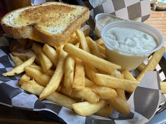 Bruno's Country Club by null