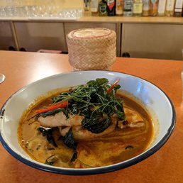 Swordfish in curry sauce