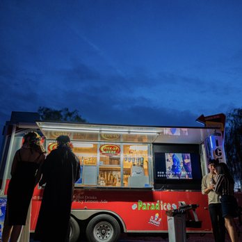 Paradice - Awesome for a night time scene! - Ice Cream & Frozen Yogurt Near Me