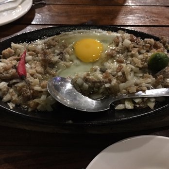 Sharky's - The pork sisig - Pubs Near Me - Coron, PLW