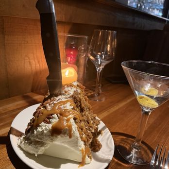 Stoney River - Carrot cake - Steakhouses Near Me - Nashville, Tennessee