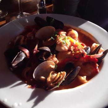Jhony's Peruvian Cuisine - Parihuela Seafood entree - Peruvian Near Me - Hailey, Idaho