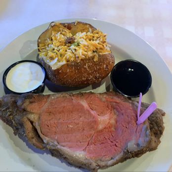Manny's Original Chophouse - Prime Rib - Steakhouses Near Me - Haines City, Florida Manny's Original Chophouse - Prime Rib - Steakhouses Near Me - Haines City, Florida