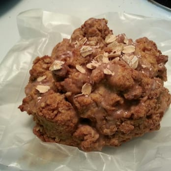 Pie Lady Cafe - Oatmeal Cinnamon scone - Bakeries Near Me - Moorestown, New Jersey