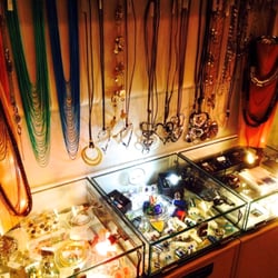 Owen Bisset Gift Boutique