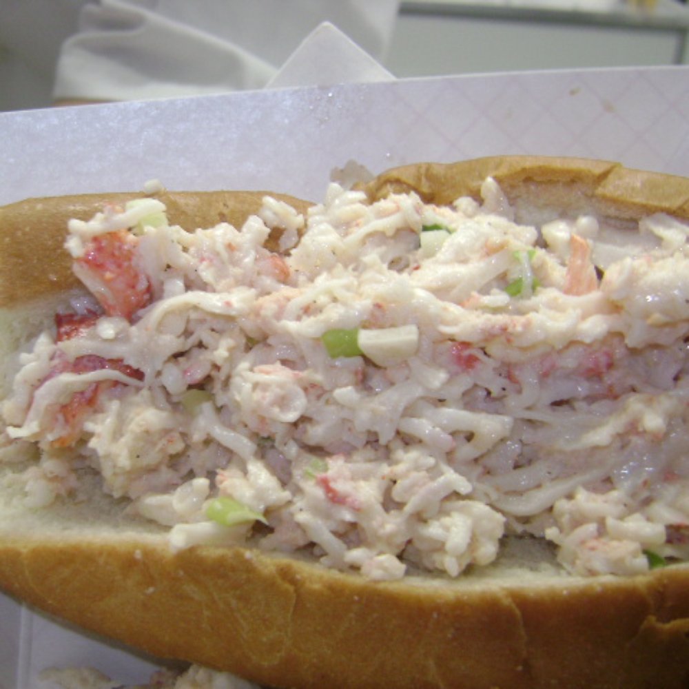 Monsta Lobsta - Monsta Lobsta Roll - Food Trucks Near Me Monsta Lobsta - Monsta Lobsta Roll - Food Trucks Near Me