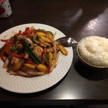 Pad Thai & Chinese Cafe - Mango chicken - not amazing but solid. - Chinese Near Me - Oakdale, New York Pad Thai & Chinese Cafe - Mango chicken - not amazing but solid. - Chinese Near Me - Oakdale, New York