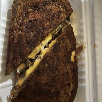 Cool Cat Cafe - Burgers Near Me - Kihei, Hawaii Cool Cat Cafe - Burgers Near Me - Kihei, Hawaii