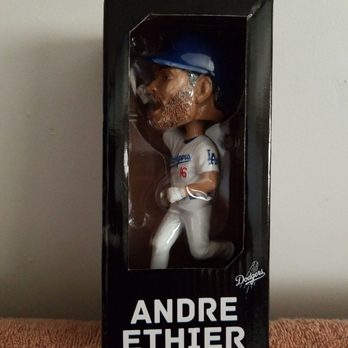 Los Angeles Dodgers - Bobble head Giveaway on 6-21-17 - Professional Sports Teams Near Me - Los Angeles, California