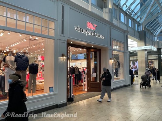 Vineyard Vines