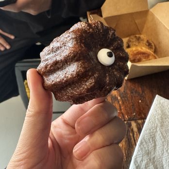 Castle & Coal - Canele - Coffee & Tea Near Me - Toronto, Ontario Castle & Coal - Canele - Coffee & Tea Near Me - Toronto, Ontario