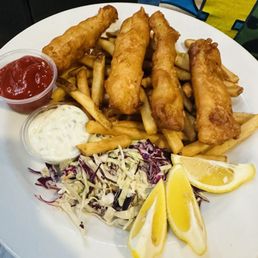 Beer Battered Fish and Chips 3 Pieces Beer Battered Fish and Chips 3 Pieces