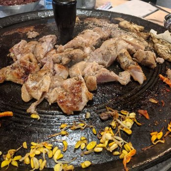 The Cast Iron Pot 3 - Marinated chicken is a must have - Korean Near Me - Flushing, New York The Cast Iron Pot 3 - Marinated chicken is a must have - Korean Near Me - Flushing, New York