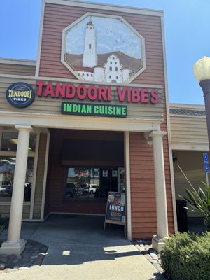 Tandoori Vibes - Indian Restaurant & catering by null