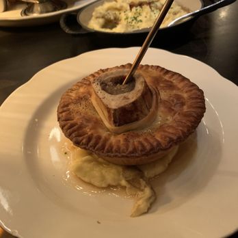 Armitage Alehouse - Pheasant and Morel Pot Pie - Pubs Near Me - Chicago, Illinois Armitage Alehouse - Pheasant and Morel Pot Pie - Pubs Near Me - Chicago, Illinois
