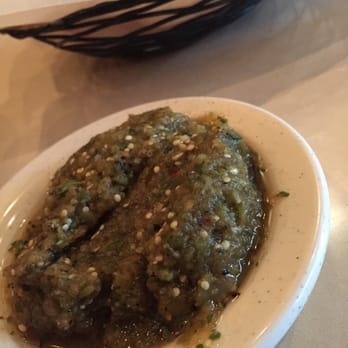 Mesa Verde Bar & Grill - Green chilie sauce - Breakfast & Brunch Near Me - Denver, Colorado Mesa Verde Bar & Grill - Green chilie sauce - Breakfast & Brunch Near Me - Denver, Colorado