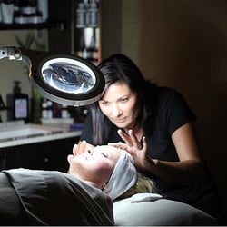 Lux Skin Spa - Lux Skin Spa - Facials, Chemical peels, Oxygen infusion facials, Microdermabrasion,    Dermaplaning, Photolight Therapy.