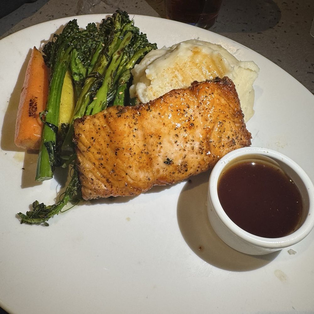 Yard House - Whiskey Glazed Salmon - New American Near Me - Orlando, Florida Yard House - Whiskey Glazed Salmon - New American Near Me - Orlando, Florida