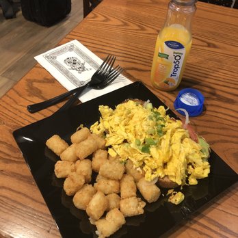 Guy Fieri's Kitchen+Bar Express - Avocado egg scramble toast - New American Near Me - Burbank, California Guy Fieri's Kitchen+Bar Express - Avocado egg scramble toast - New American Near Me - Burbank, California