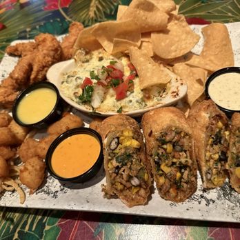 Rainforest Cafe - Appetizer sampler - American Near Me - Las Vegas, Nevada