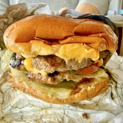 Nick's Red Hots Aurora - 5. Double Cheeseburger (added bacon)