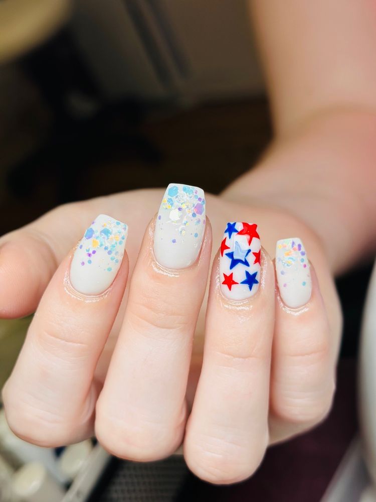 LUX NAIL BAR Updated October 2024 486 Photos 620 Washington St