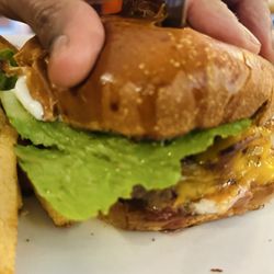 The Capital Crave - Bacon burger