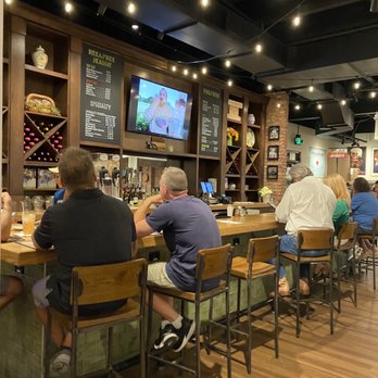 Mandolas Italian Kitchen - Bar - Italian Near Me - Oldsmar, Florida Mandolas Italian Kitchen - Bar - Italian Near Me - Oldsmar, Florida