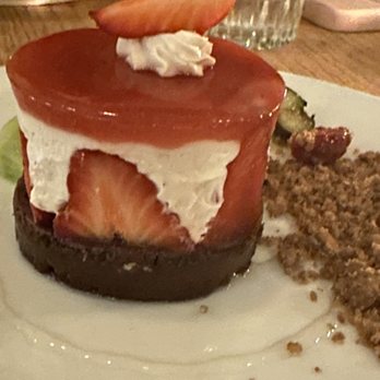 Soya - Strawberry dessert of the day - Breakfast & Brunch Near Me - Paris, 75 Soya - Strawberry dessert of the day - Breakfast & Brunch Near Me - Paris, 75