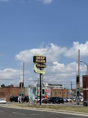 Deep Ellum by null
