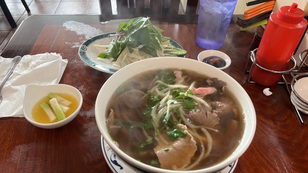 Phở Tôn by null