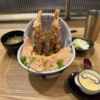 Tendon Kohaku - Seared salmon aimori tendon set - Japanese Near Me - Bellevue, Washington
