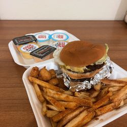 Cook Out - Burger