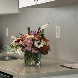 Sweet Pea Floral and Gift