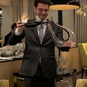 Le Baudelaire - Remi! The fantastic sommelier. - French Near Me - Paris, 75 Le Baudelaire - Remi! The fantastic sommelier. - French Near Me - Paris, 75