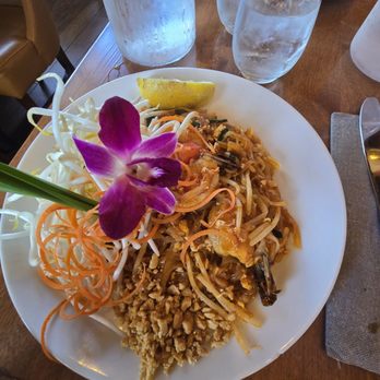 Torsap Thai Kitchen - Pad thai - Thai Near Me - Walnut Creek, California Torsap Thai Kitchen - Pad thai - Thai Near Me - Walnut Creek, California