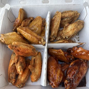 Buffalo Wild Wings GO - 20 wings $20 deal - Chicken Wings Near Me - San Diego, California Buffalo Wild Wings GO - 20 wings $20 deal - Chicken Wings Near Me - San Diego, California