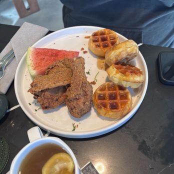 360 Brunch House - Chicken and waffles - Breakfast & Brunch Near Me - Fort Worth, Texas 360 Brunch House - Chicken and waffles - Breakfast & Brunch Near Me - Fort Worth, Texas