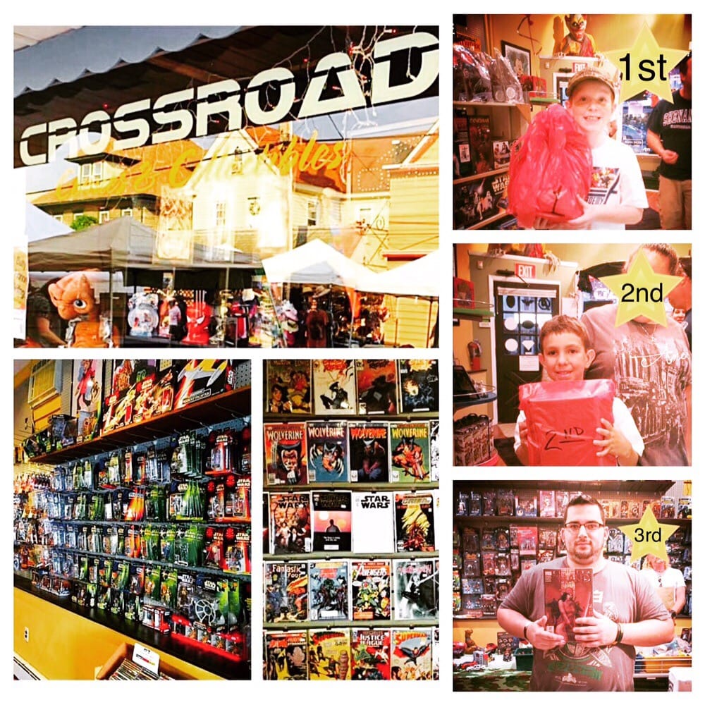 Crossroad Comics and Collectibles Logo