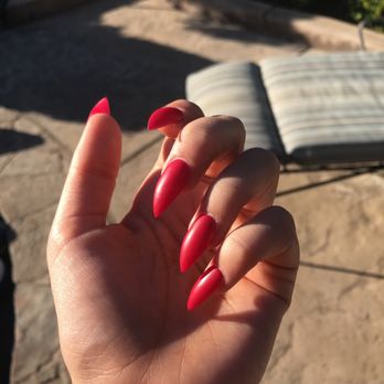 Robert Nails Spa - Nail Salons Near Me - Lodi, California