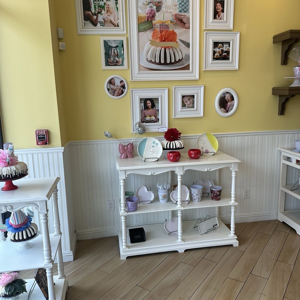 Nothing Bundt Cakes - Inside - Desserts Near Me - Sugar Land, Texas Nothing Bundt Cakes - Inside - Desserts Near Me - Sugar Land, Texas
